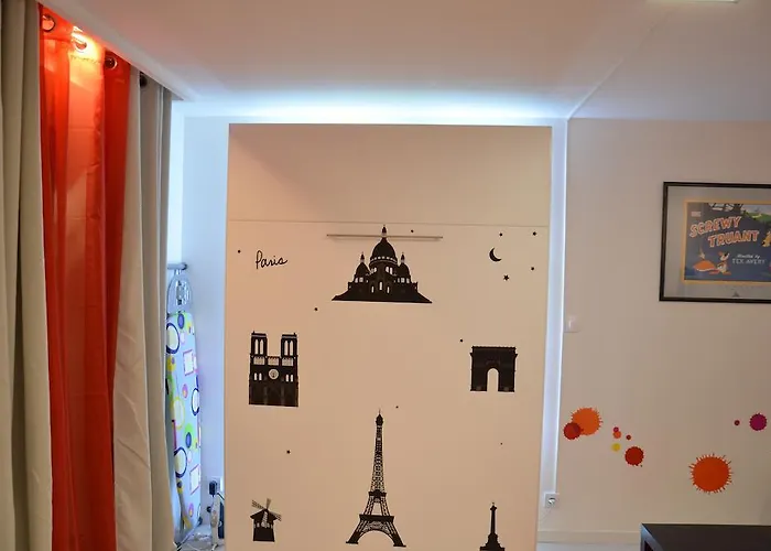 Montmartre Apartman *
